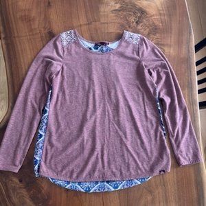 Prana Shirt, Size Small